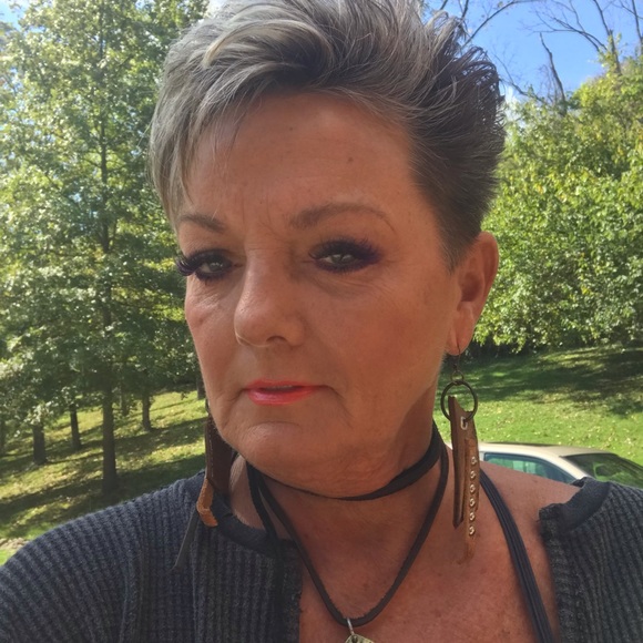 🖤💋  Proud Posh Ambassador  🖤💋 - Picture 5 of 9